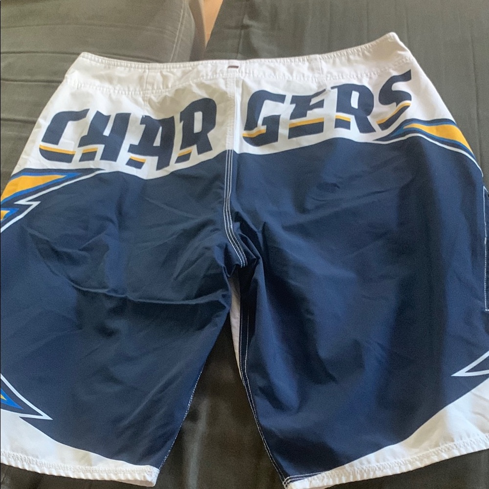 Quiksilver Los Angeles Chargers Boardshorts in Blue and White-lot of 2 - Picture 13 of 16